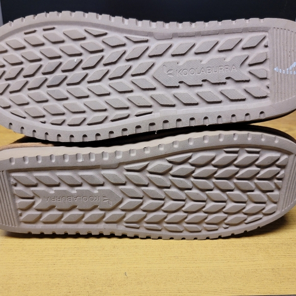 Koolaburra by Ugg - Picture 7 of 8